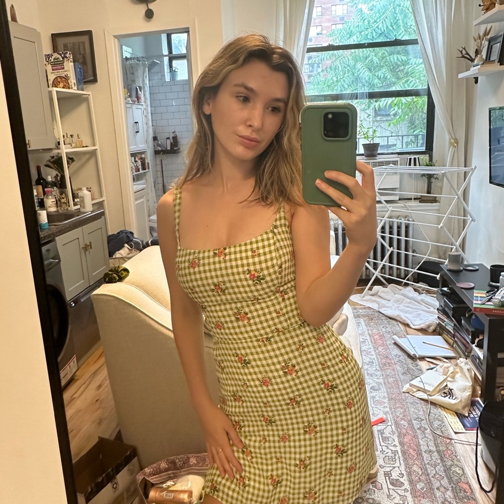 Size 4 Reformation Dress